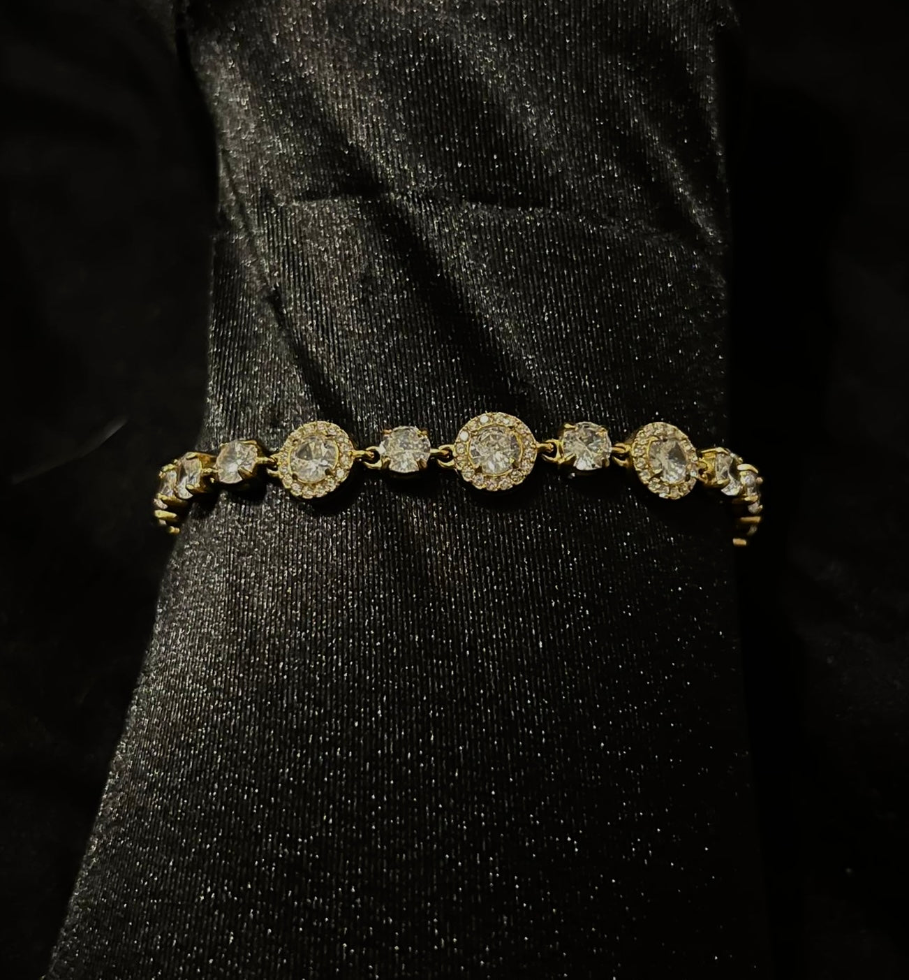 Luvoré Bracelet