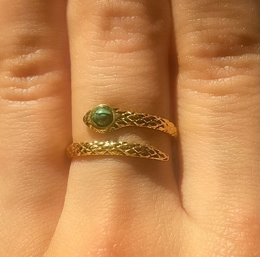 Ovia Ring