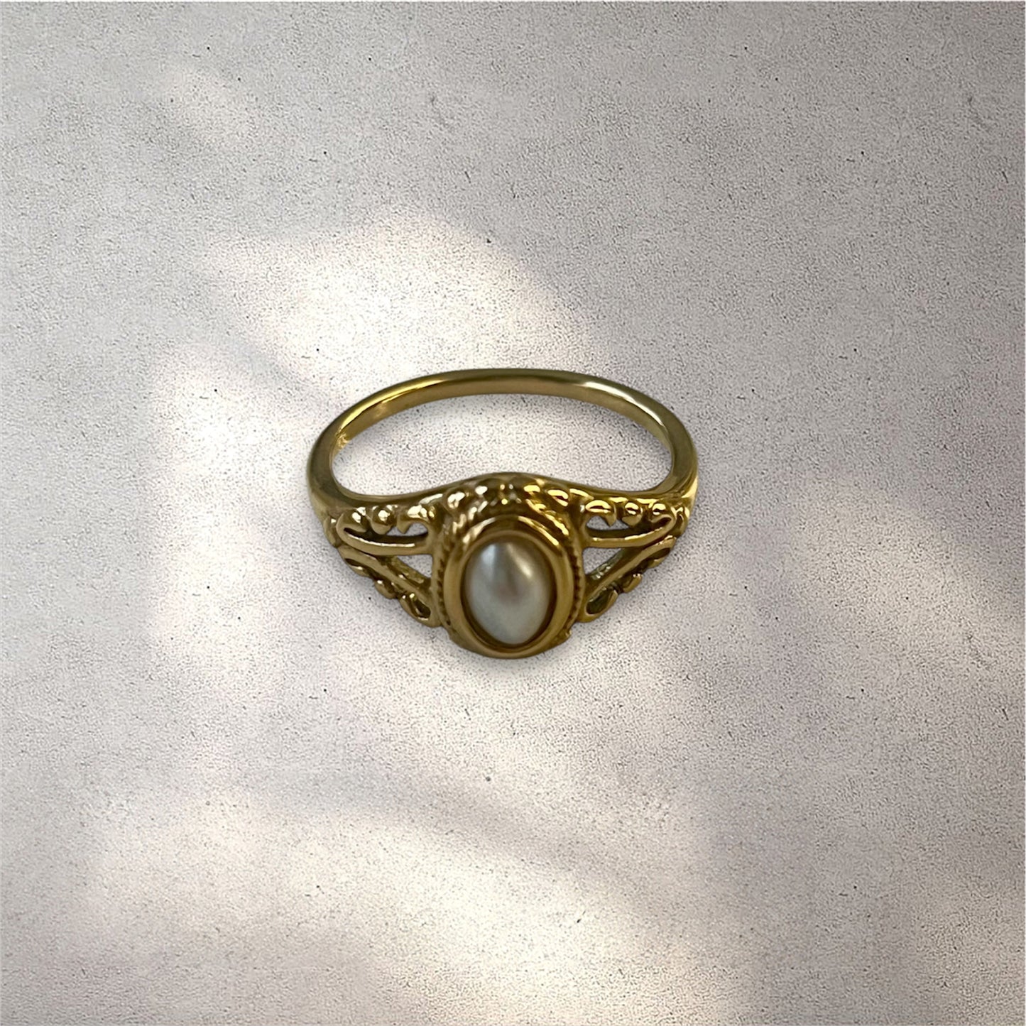 Atlantis Ring